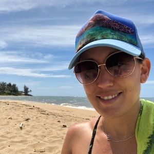 Meet your Posher, Anne